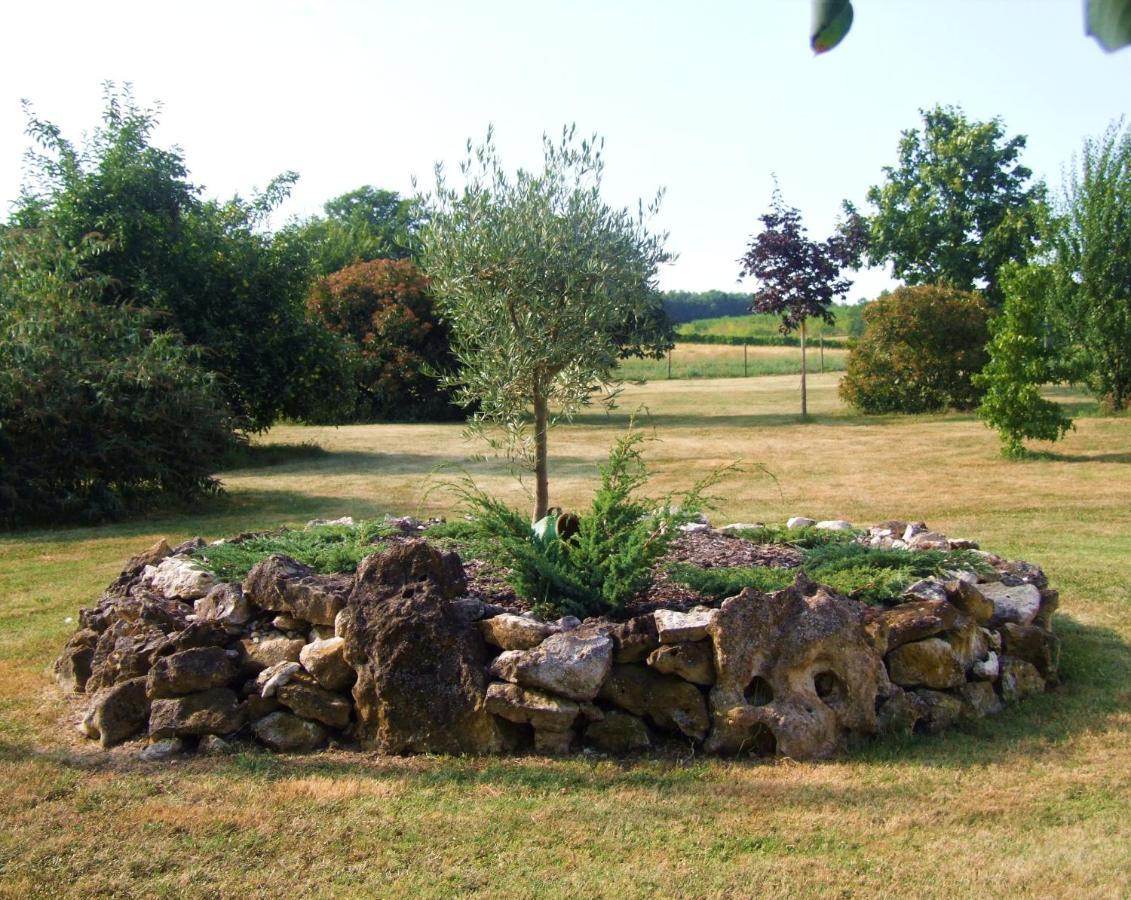 La Rocheraie Chambre d'hôte Sainte-Eulalie-d'Eymet Exterior foto